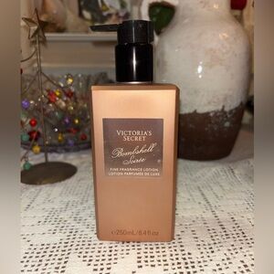 (Inventory 38) Victoria's Secret Bombshell Soirée Lotion - Bronze